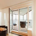 Panorama Luxury Retreat דירה