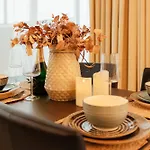 Panorama Luxury Retreat דירה